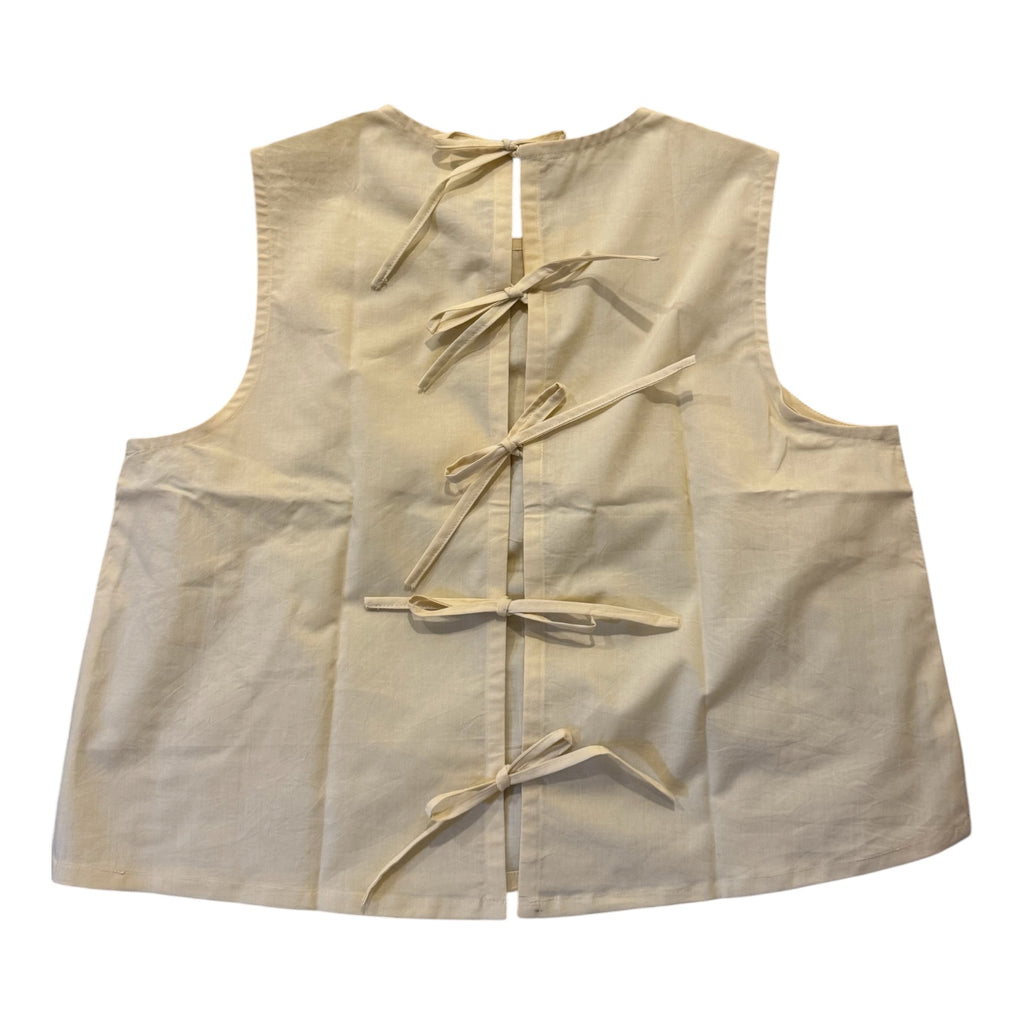 Vera Top in butter  yellow